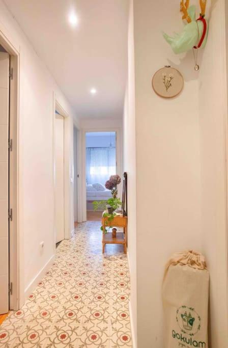 Piso Centrico, Bonito, Acogedor, Aire Acondicionado Y Piscina Enfrente De Casa Madrid Exteriér fotografie